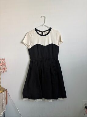kate spade Black and Cream Short-Sleeve Contrast Fit-and-Flare Dress